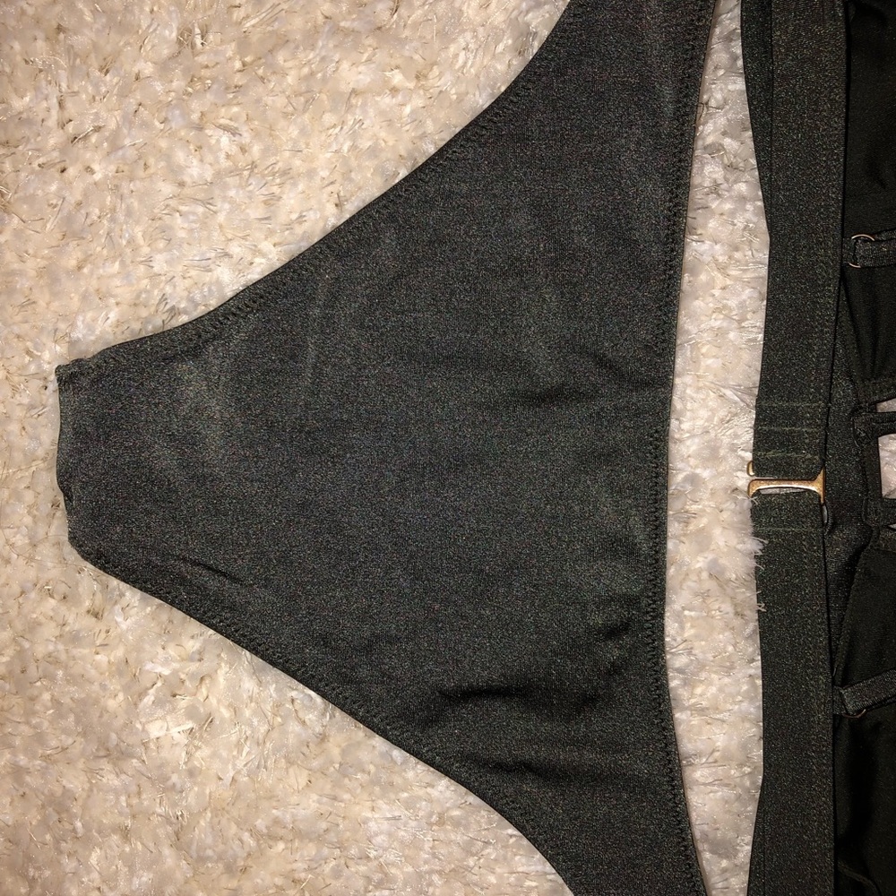 Green F21 Bikini - Picture 6 of 6